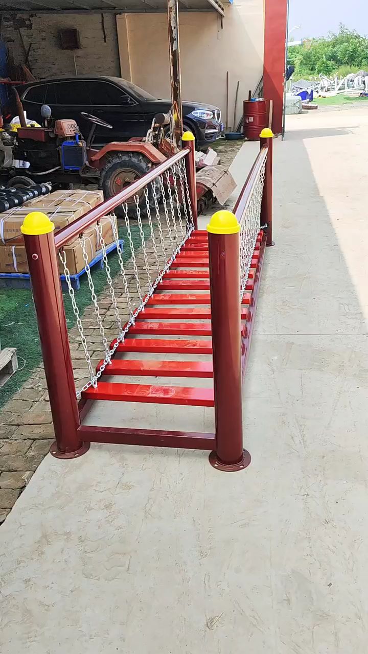 幼儿园儿童荡桥 小区游乐儿童荡桥