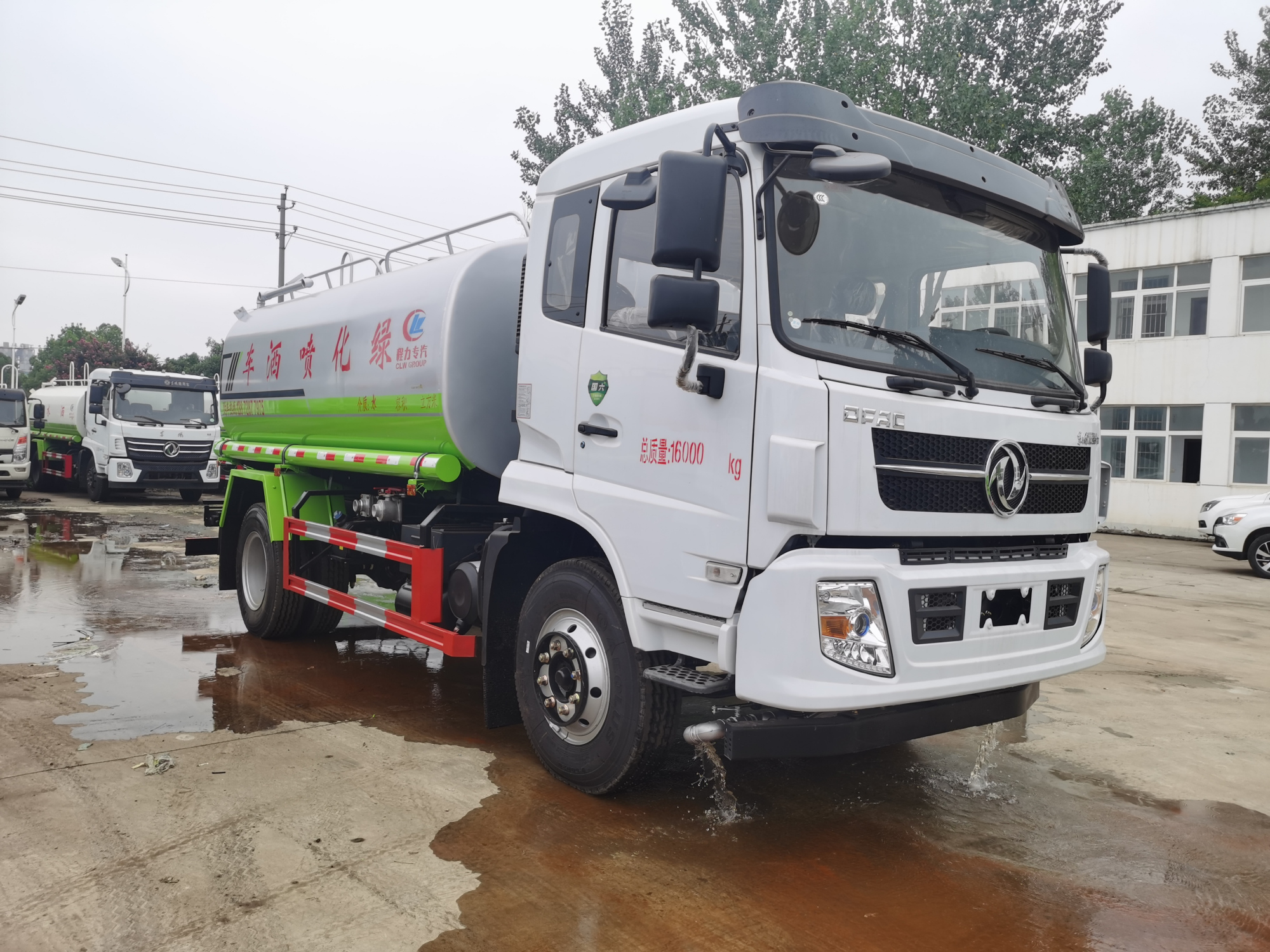 東風12方灑水車,灑水車廠家直銷