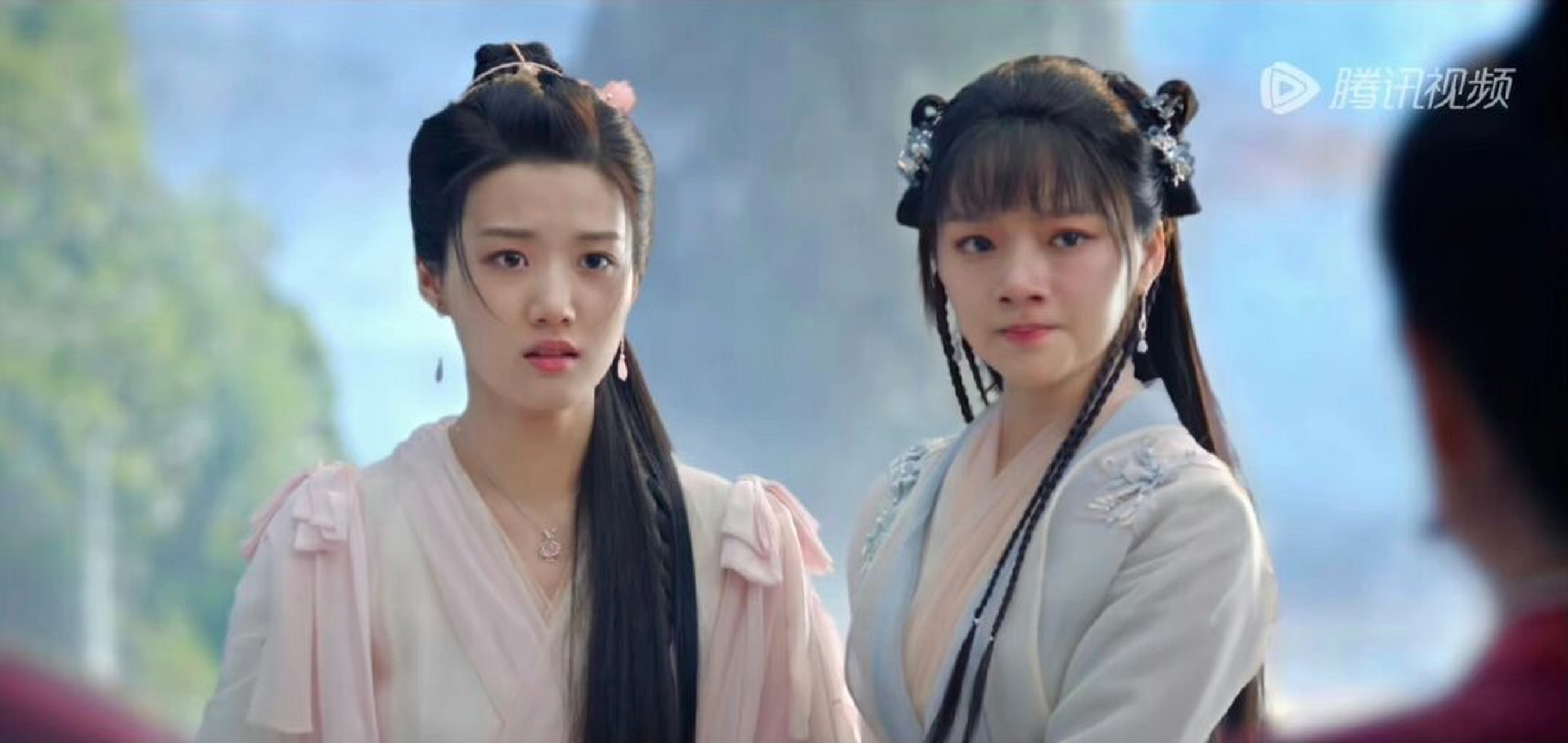 说句实话都不行了  怎么到这女的就别要求高了