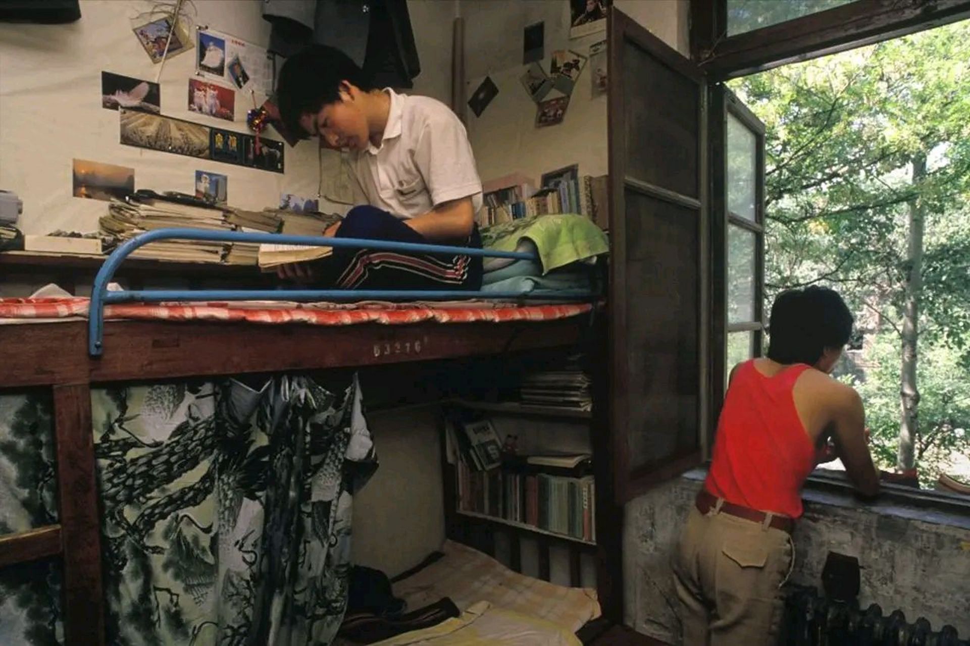 80年代,北京大学男生宿舍的日常