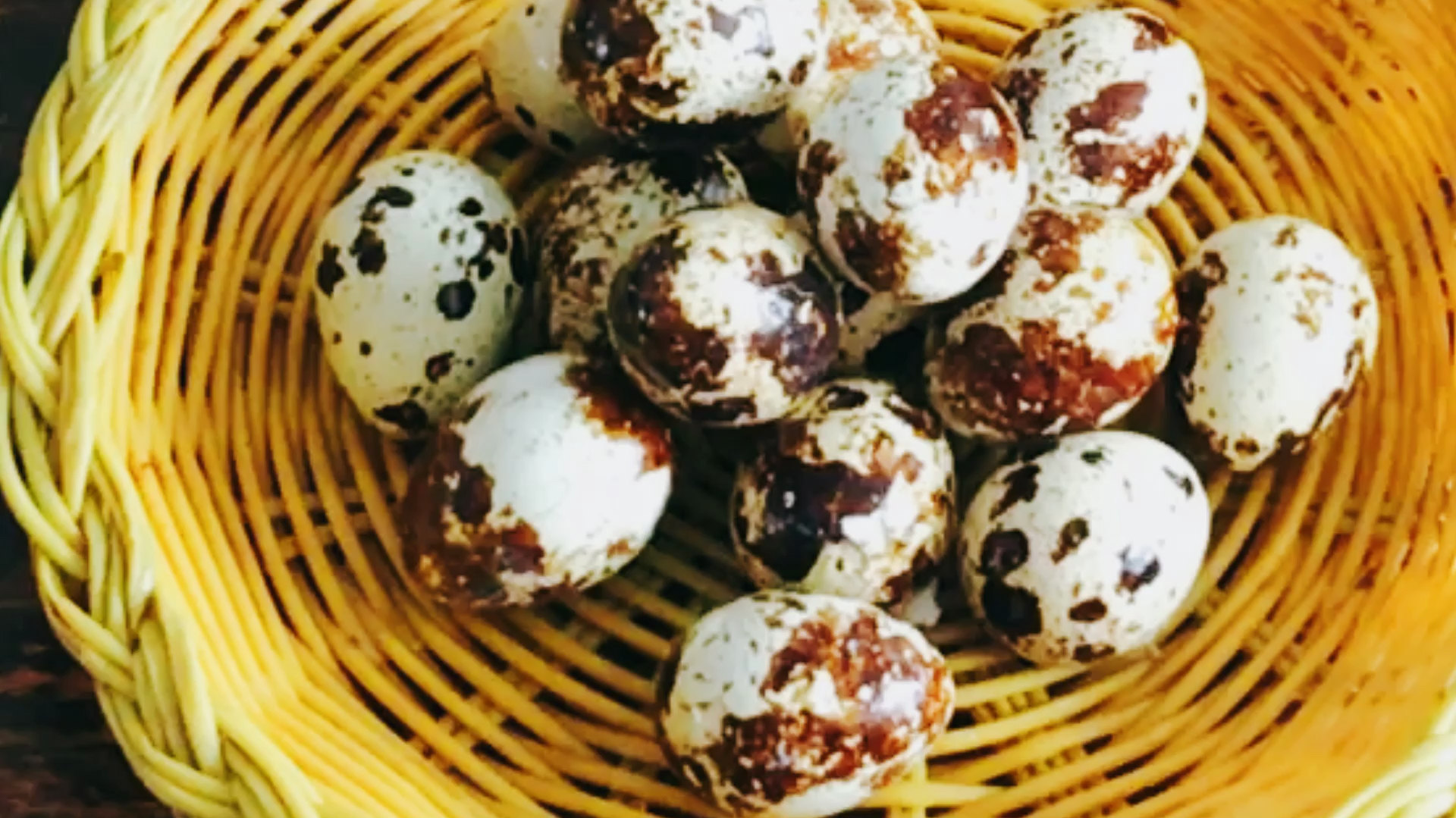 鹌鹑蛋新做法,适合夏天吃的一道菜品,清脆爽口营养美味