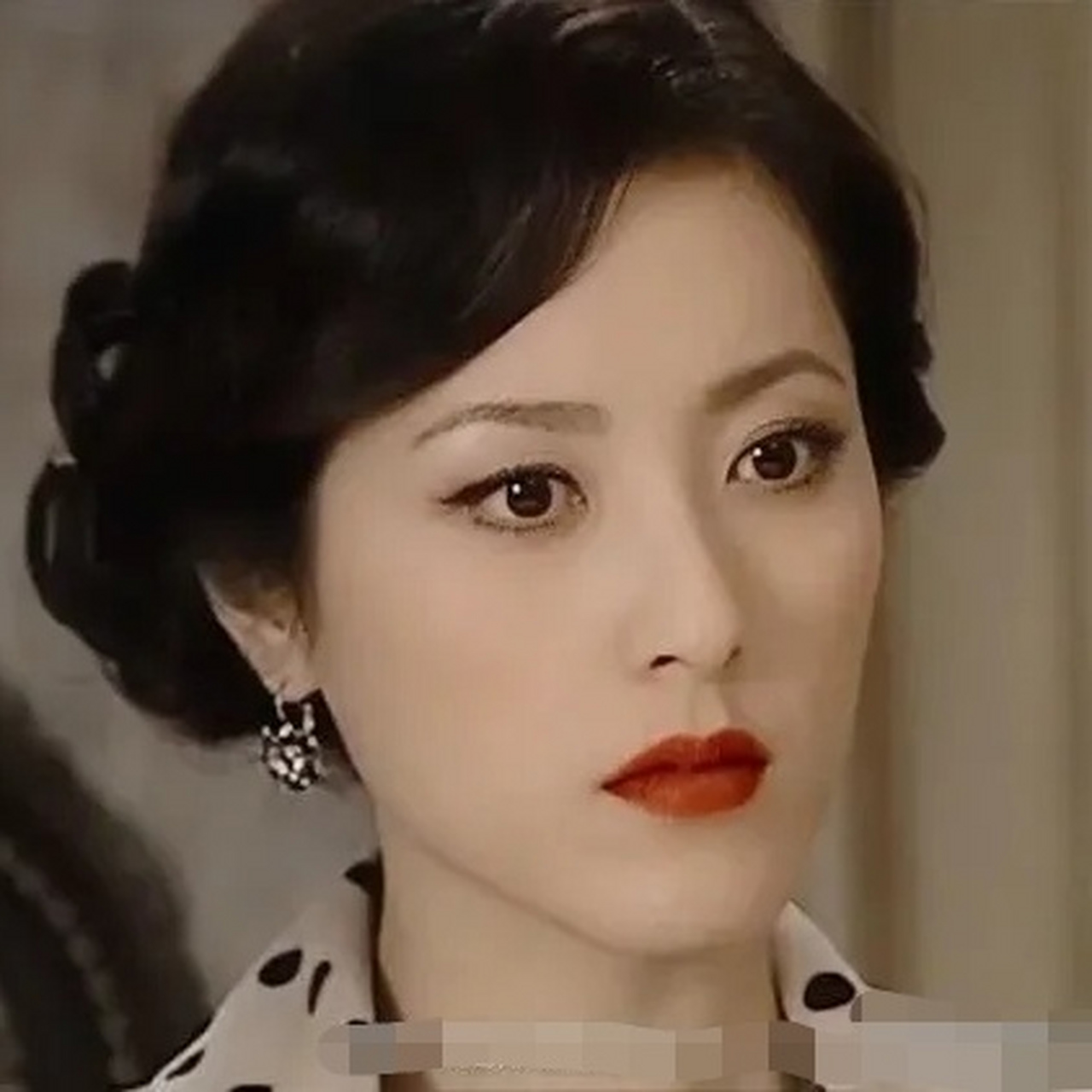 颜值巅峰时期的曾黎听说能get到她的人觉得很美,get不到的觉得一般,你