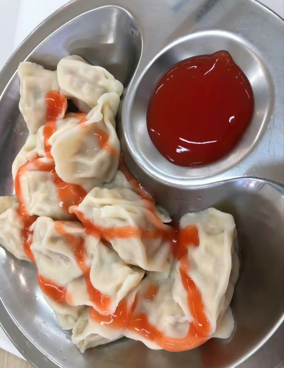 网友晒自己吃饺子蘸番茄酱,南方人和北方人都沉默了