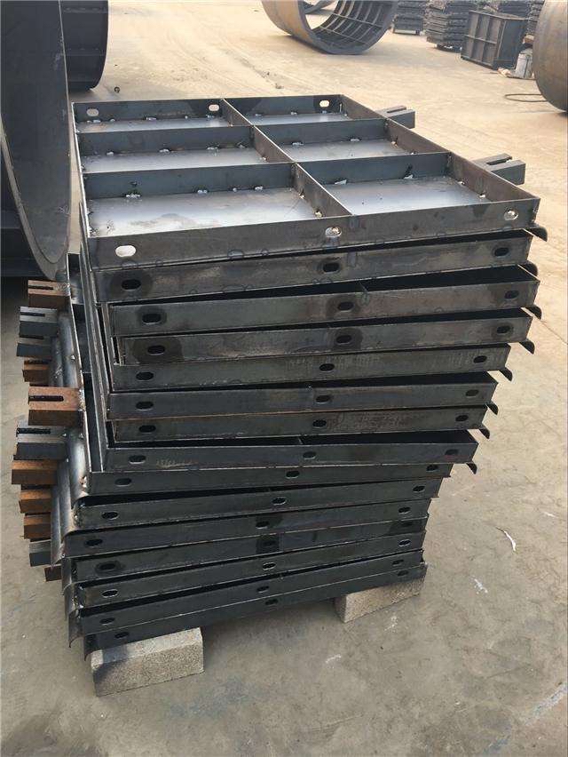 水泥防撞护栏钢模具公路防撞护栏模具混凝土防撞墙模具