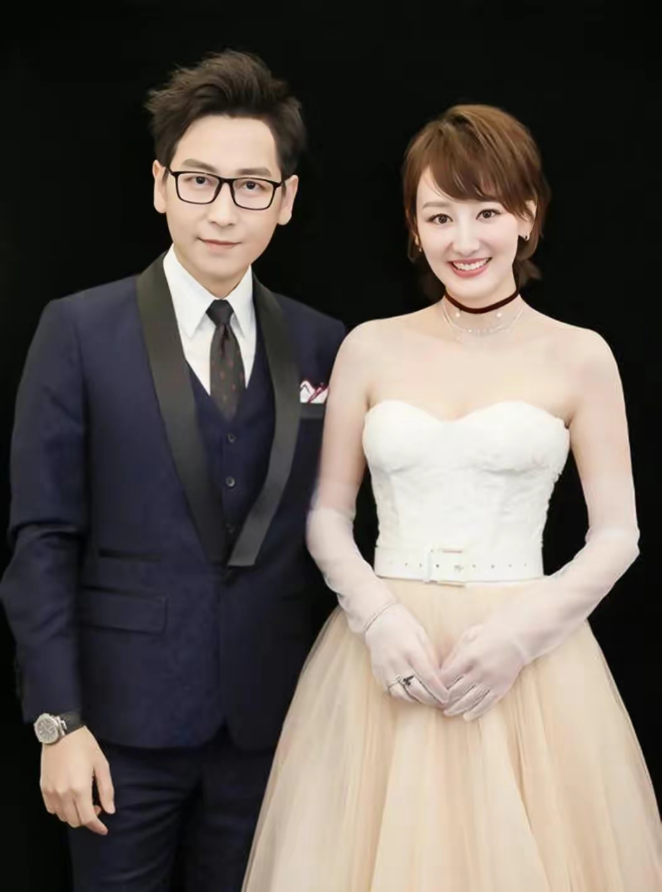 郭晓敏和丈夫李好,是娱乐圈儿为数不多一对儿共同扎根在主持界的夫妻!