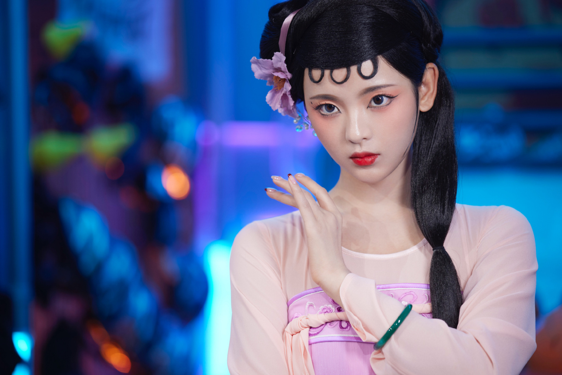 杨超越cos狐女造型 杨超越在《你好星期六》cos的是《天书奇谭》里的
