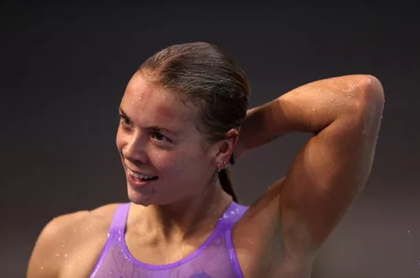 亚当-皮蒂在与英国国家队队友开了关于前女友的玩笑后发生争吵