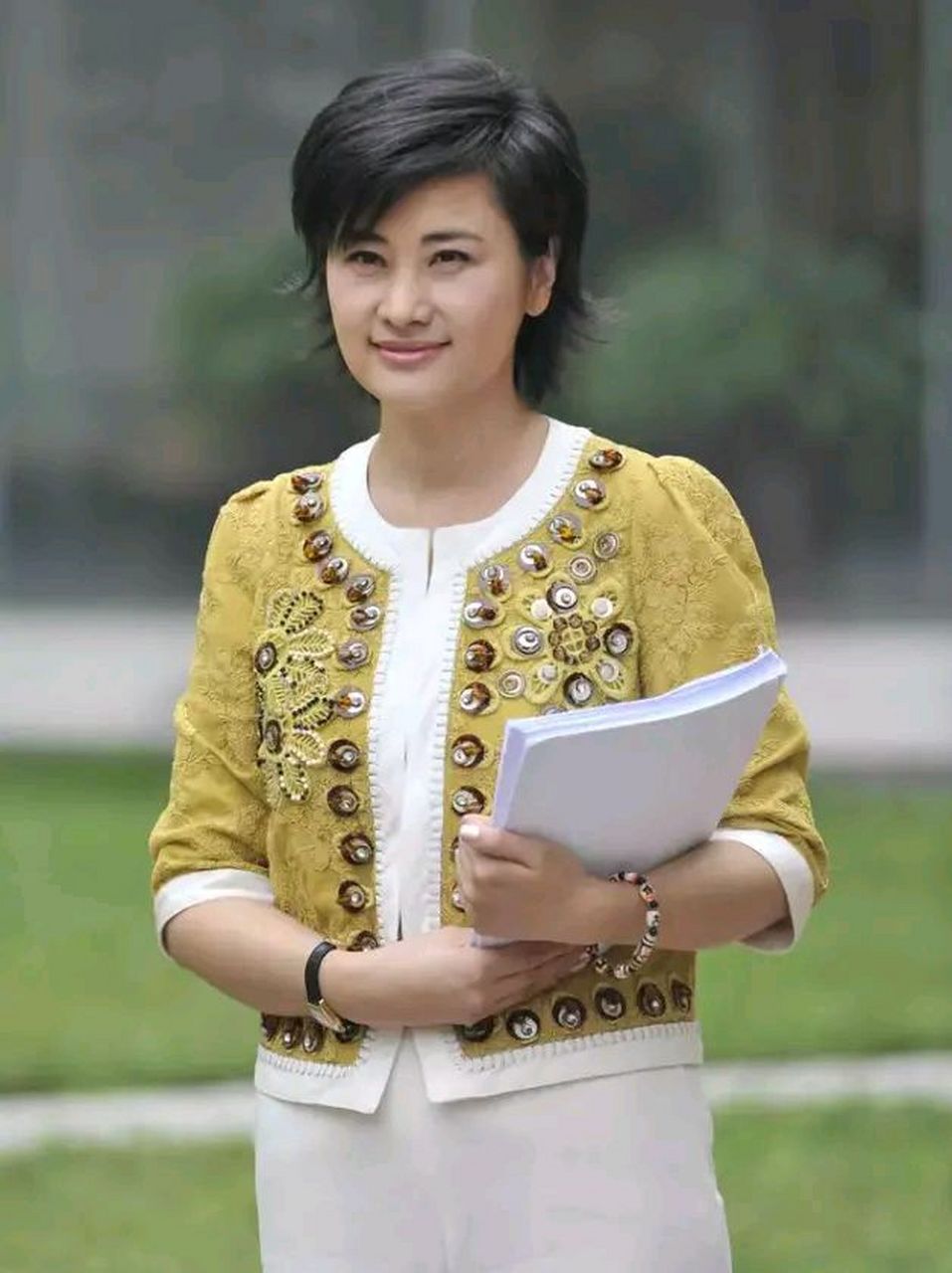 2005年,凤凰卫视的主持人吴小莉,突然得知自己在浙江还有个亲生哥哥