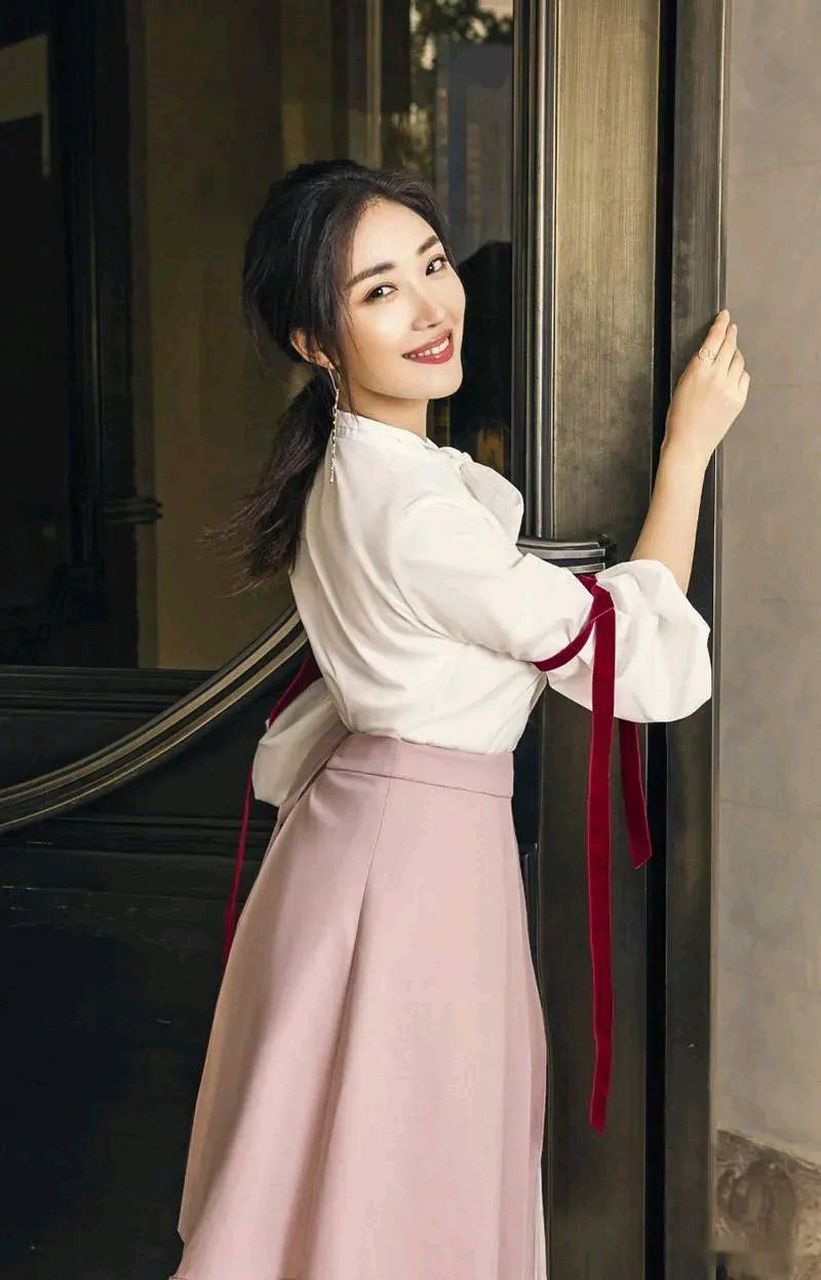 美图分享～菅纫姿