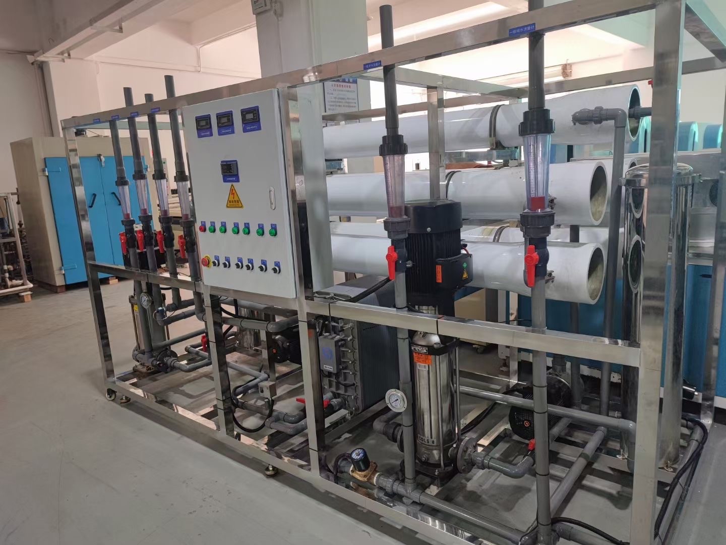 经营二手大型工业净水器直饮水设备过滤器商用ro反渗透水处理设备