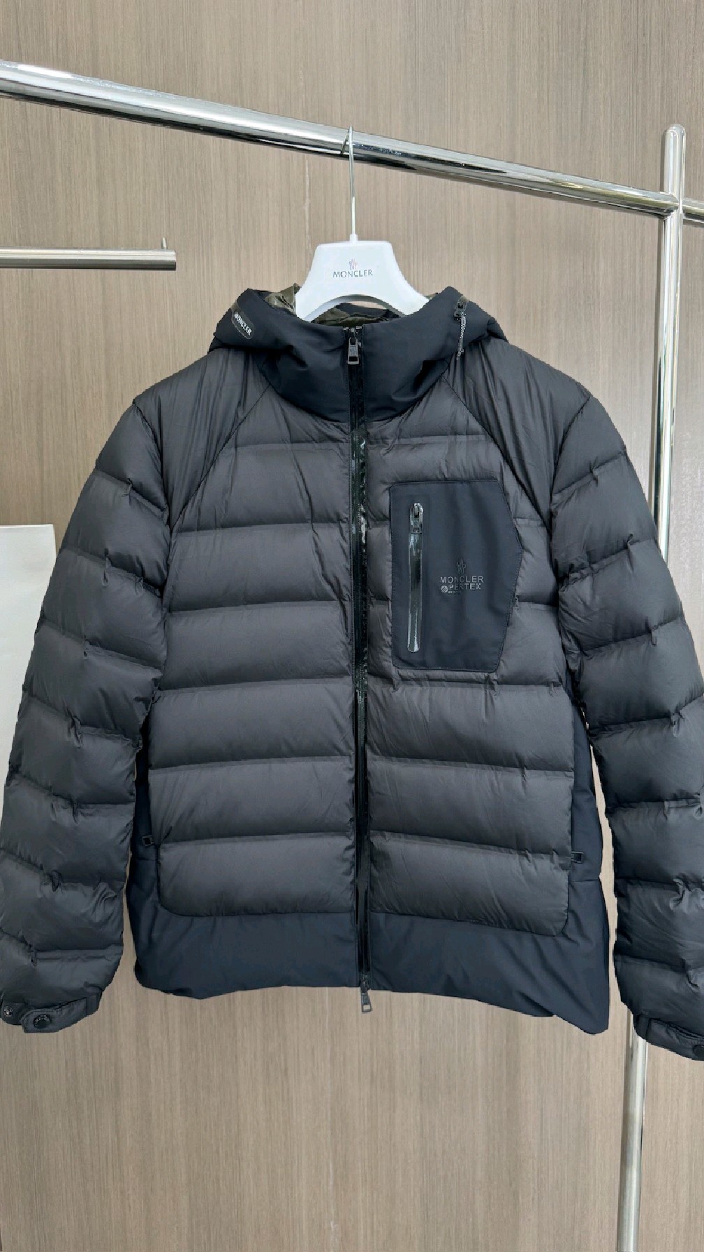 蒙口新款羽绒服展示,时尚潮流,百搭舒适