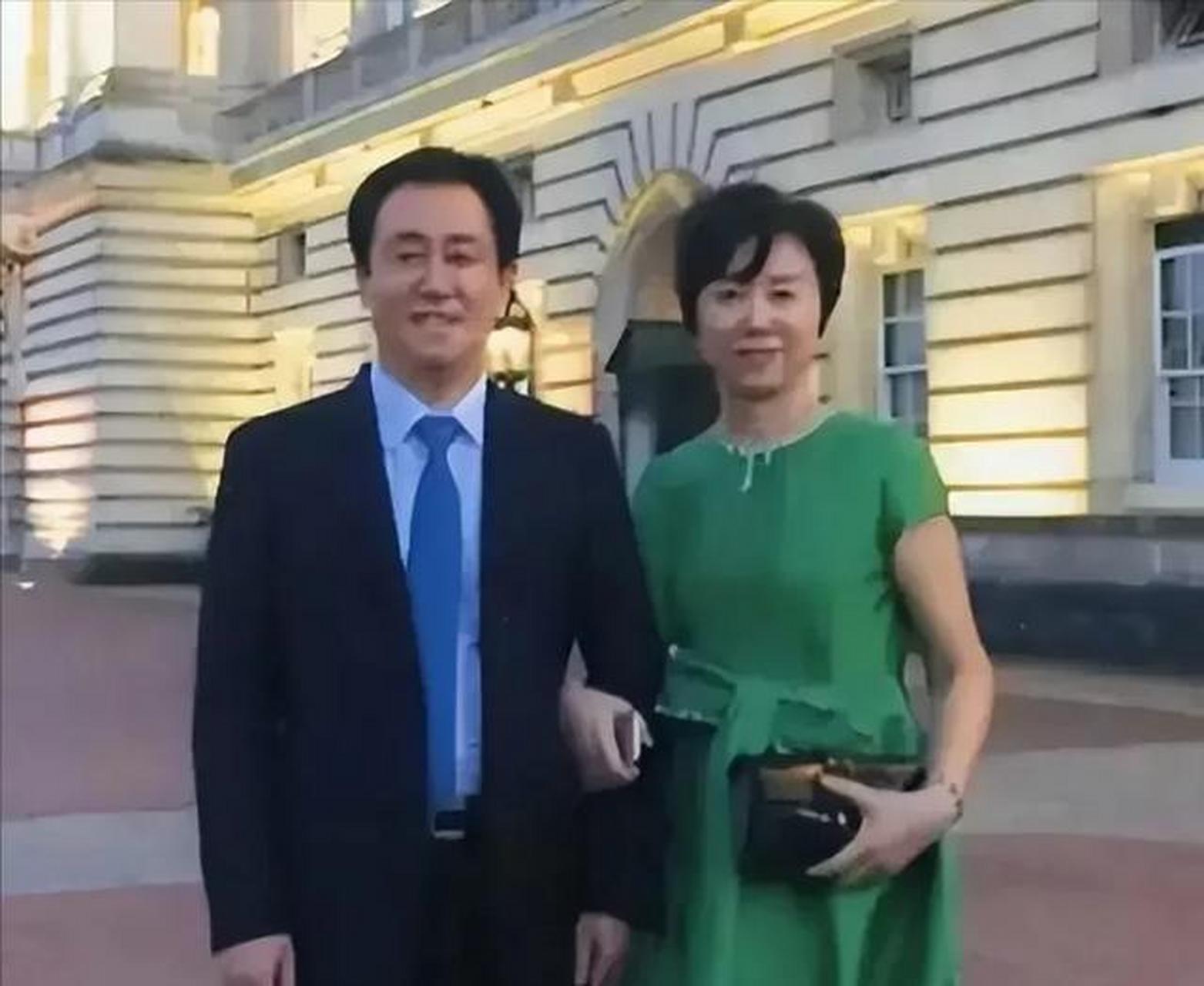 墙倒众人推破鼓万人捶恒大老板许家印万万没想到如今自己成为被众人