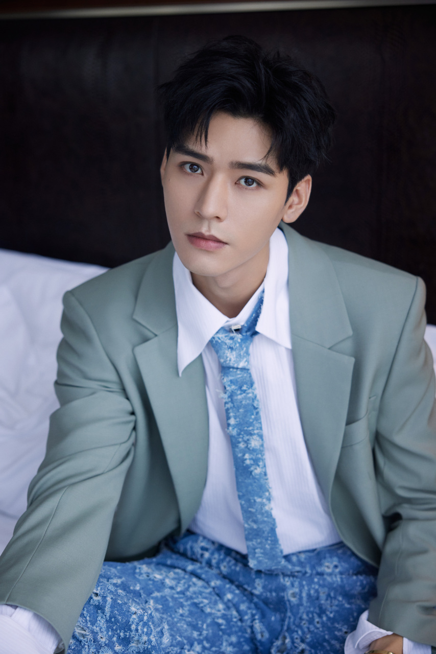 龚俊写真壁纸[微风][心]