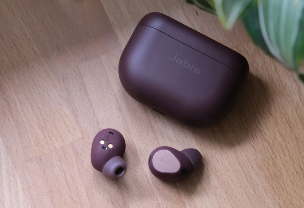 最佳蓝牙耳机推荐:品味音乐新宠 jabra elite 10!