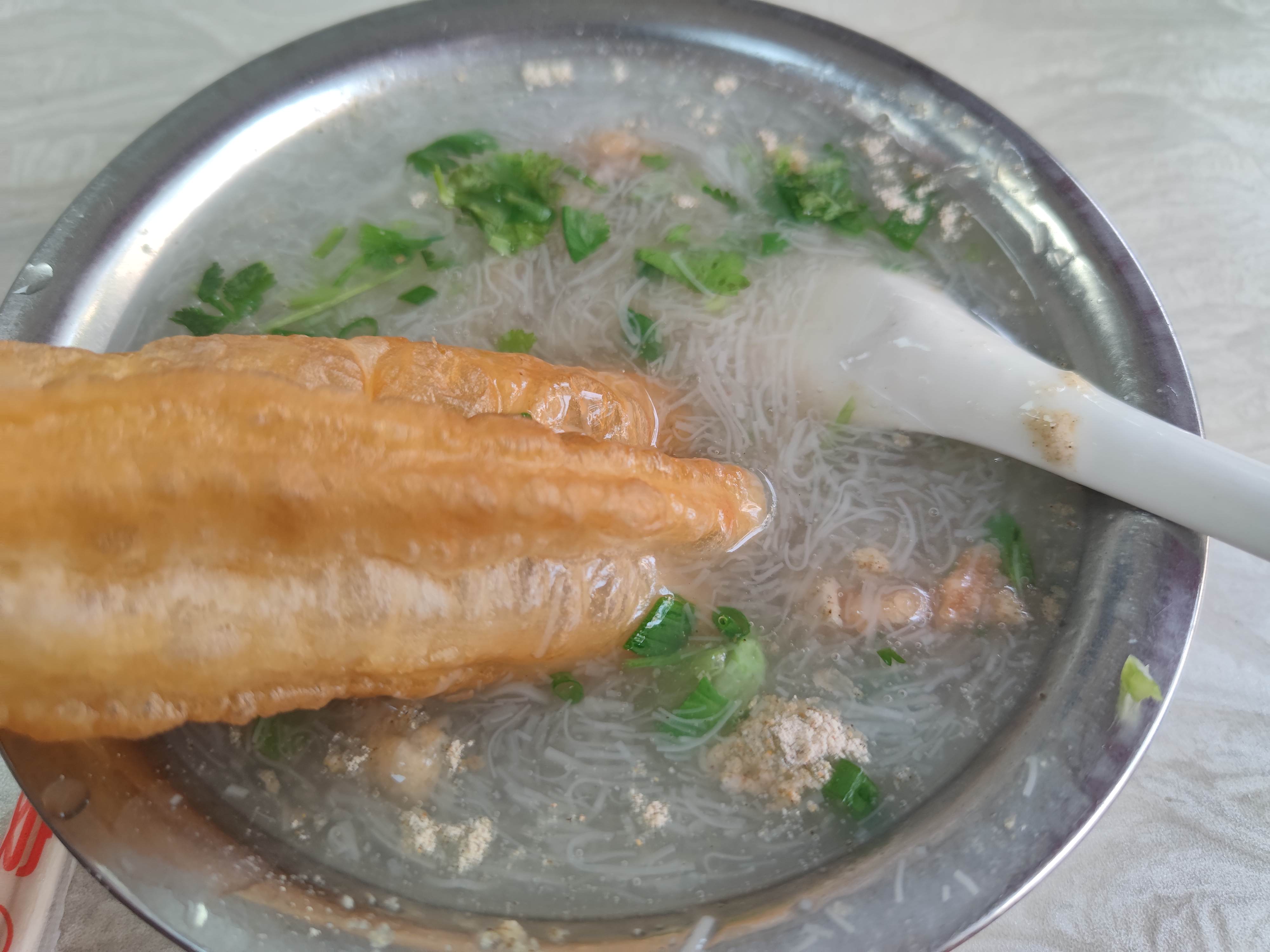 面线糊里面有海蛎,蛏子,醋肉……网友:我吃的是海鲜吧