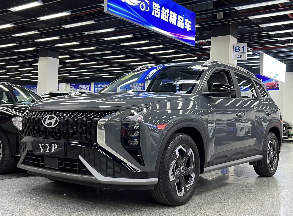 今天就让我们一起来深入了解一下这款车的品牌,性能,以枷代ix35沐飒