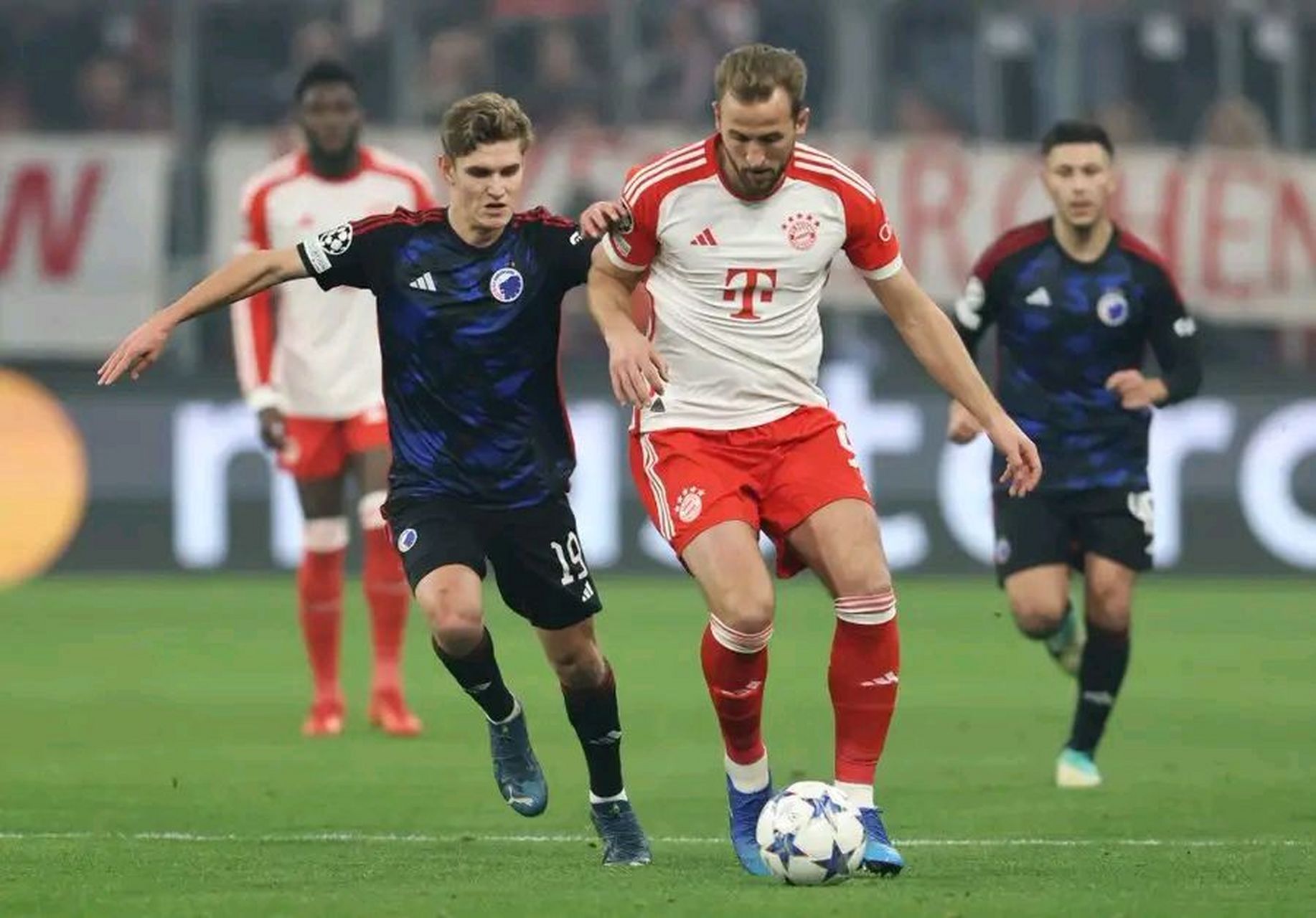 北京时间11月30日,今天欧冠进行了拜仁慕尼黑与哥本哈根的比赛,比赛