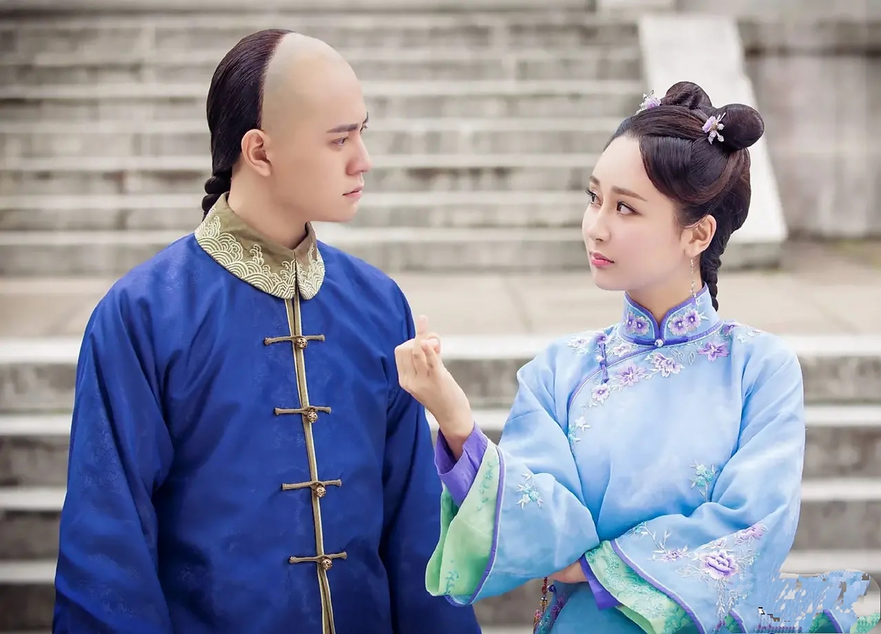 秦俊杰和杨紫谈恋爱的时候,是他事业最好的时候,就连成毅和任嘉伦都要