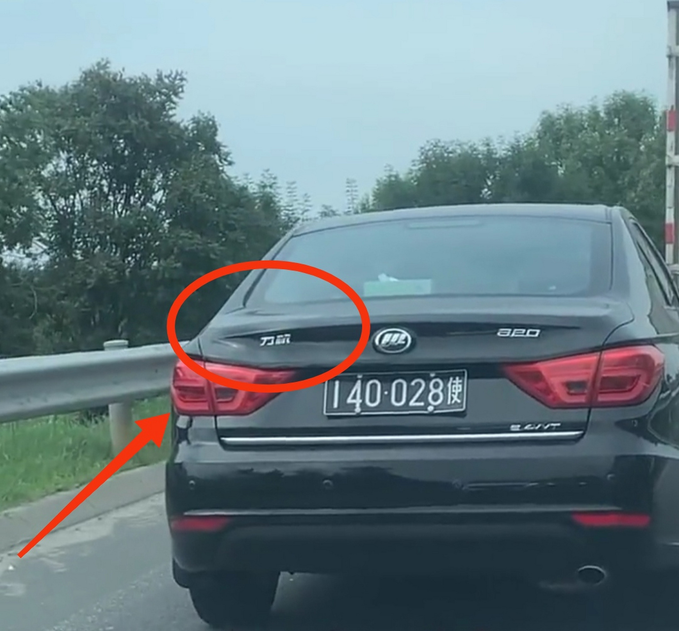 不用宝马奔驰用力帆!