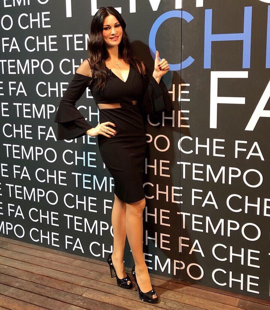 "尤文教母"曼奴拉·阿库里(一).