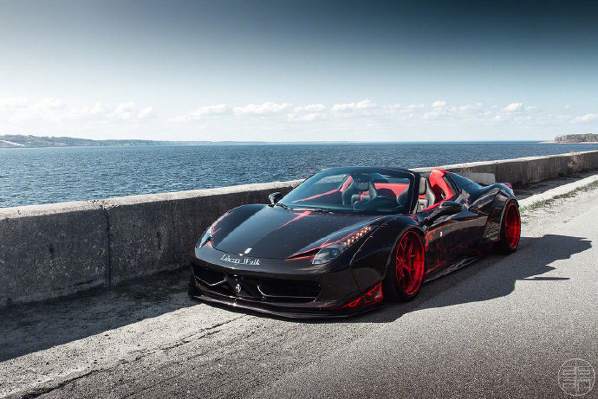 法拉利458 spider,喜欢这样的宽体改装吗?