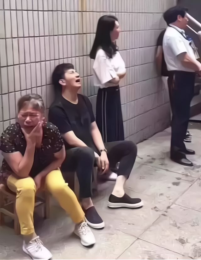 朱小贞家人正式反击,她舅舅承诺捐出遗产,妹妹喊话,不怕报应吗