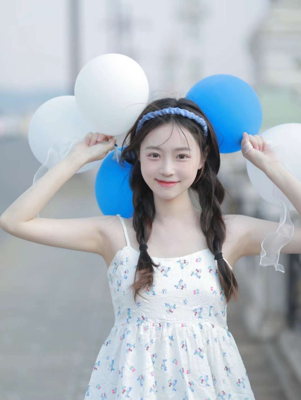 蓝白气球,清纯美少女日常可爱穿搭#美女# #日常穿搭