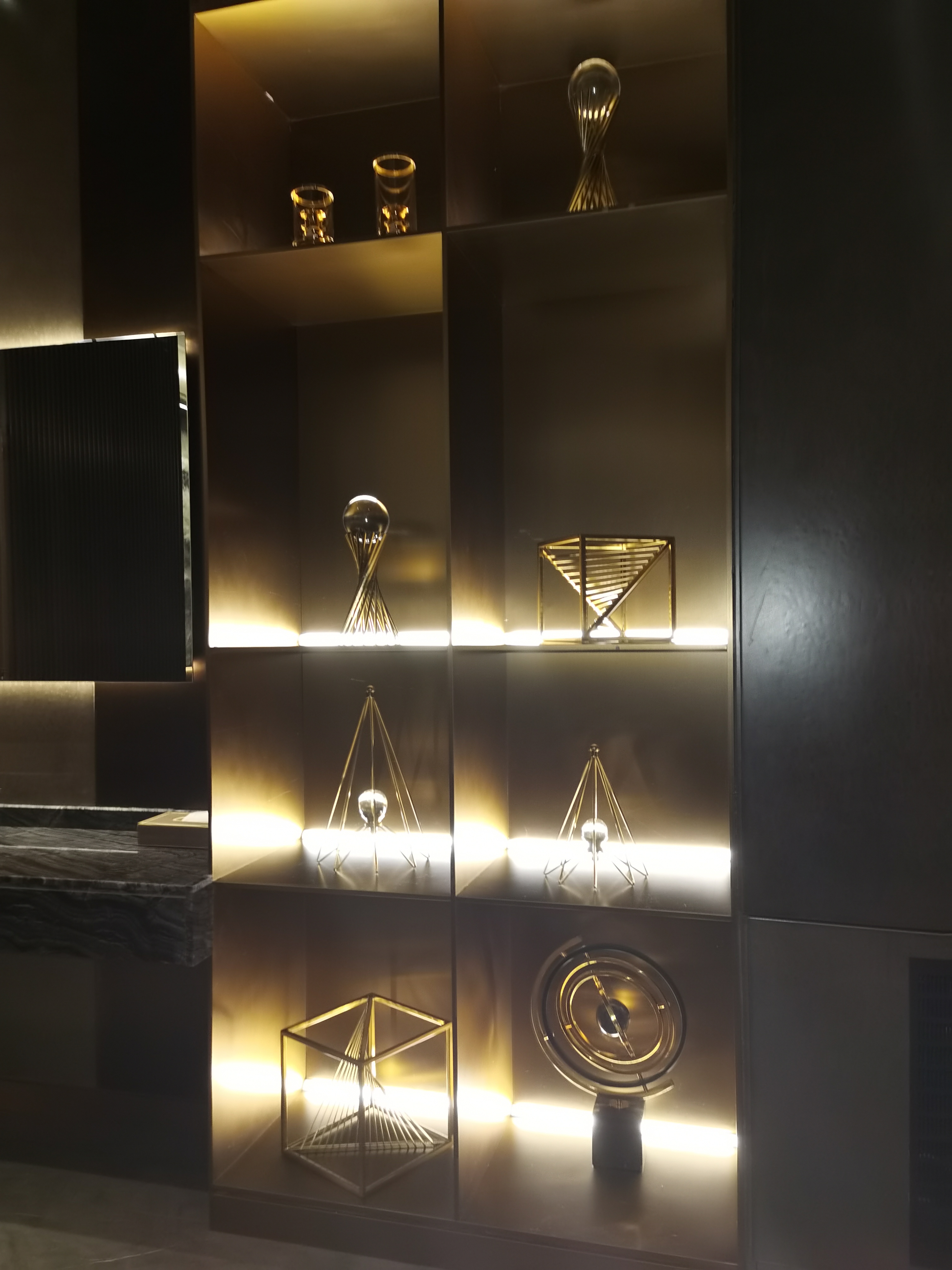 西安曲江地标w酒店ktv,woneclub地址电话预订