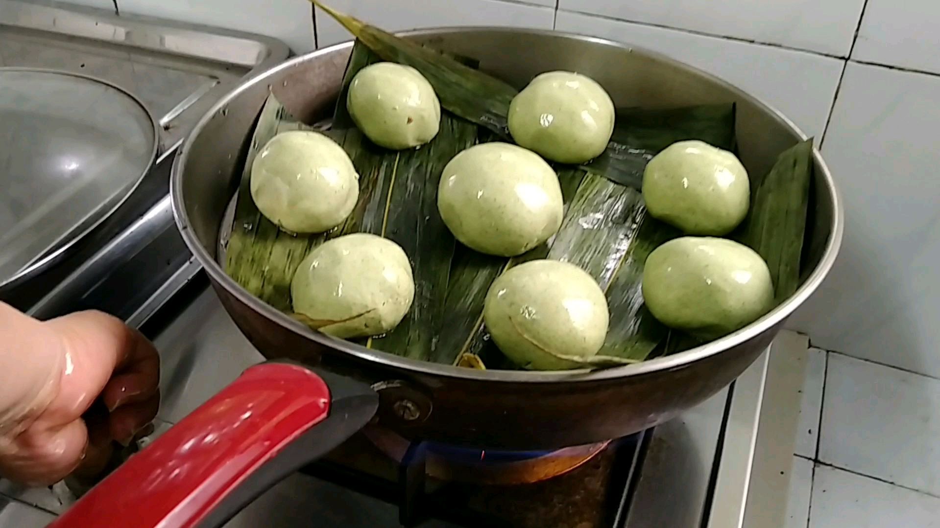 糯米艾叶糍粑,做法简单,好吃停不下
