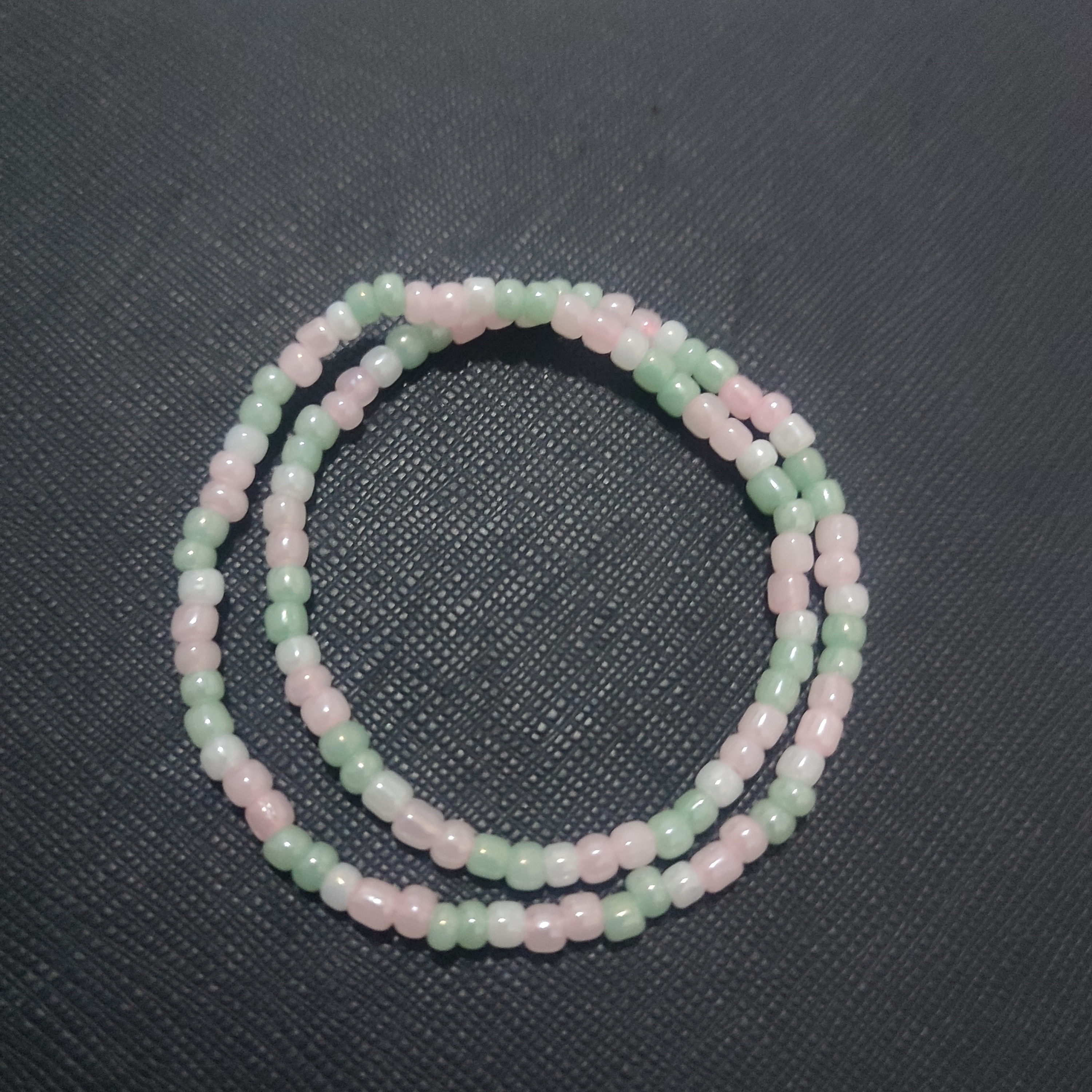 夏季简单清新的米珠手串