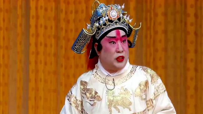 郭德纲一场京剧演出1500多元,其实这不是京剧繁荣,而是流量原因