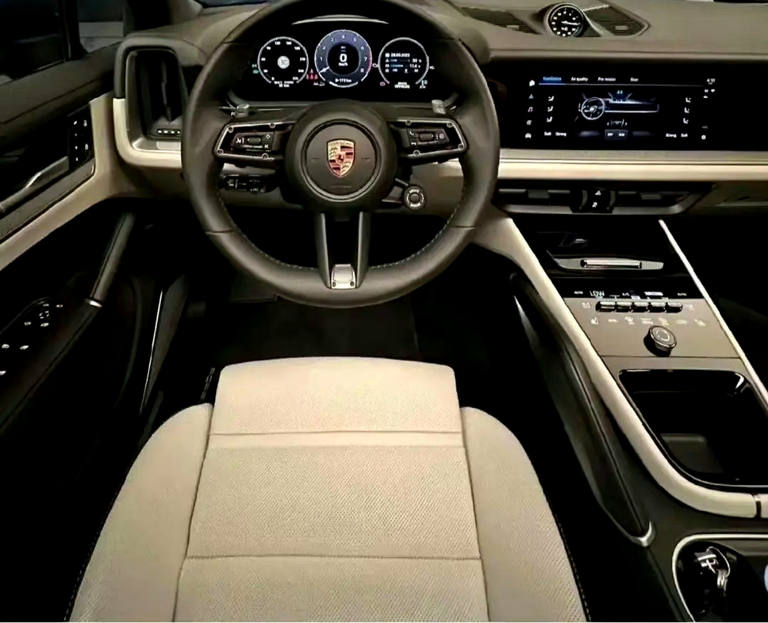 保时捷卡宴内饰 #保时捷# #保时捷卡宴# #卡宴