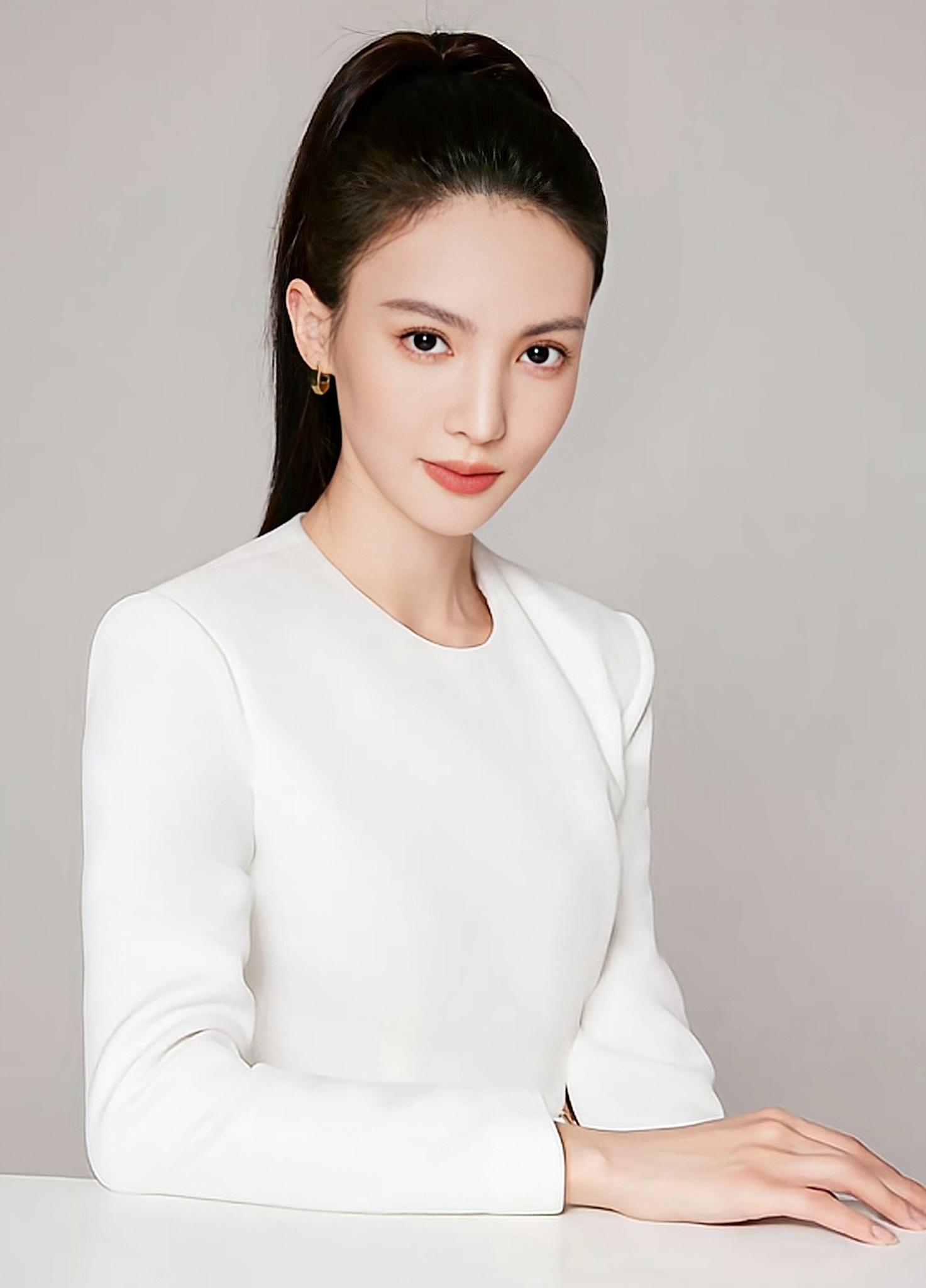 金晨 最新 时尚大片,美得让人窒息!