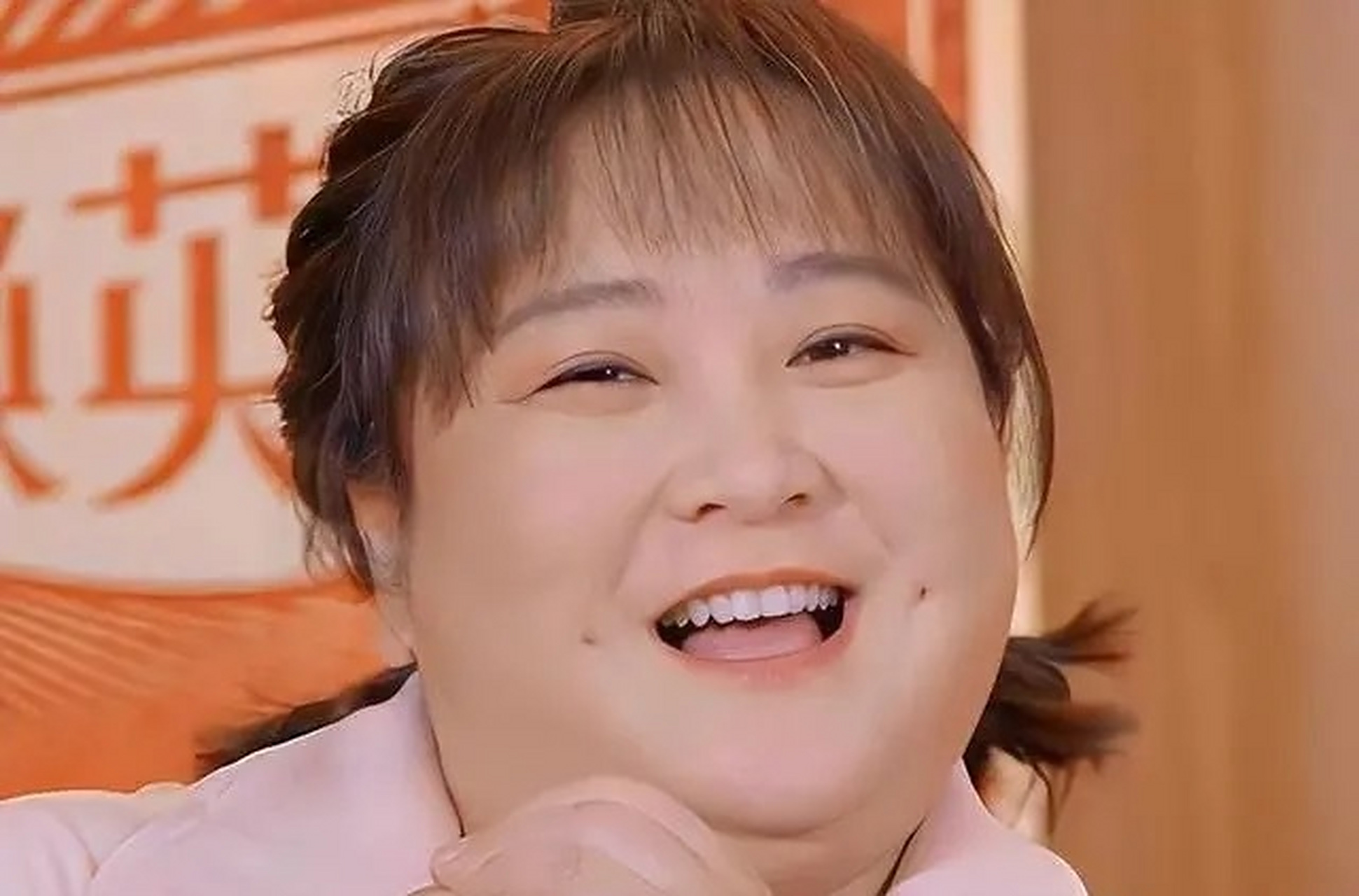 贾玲为了新角色要减重100斤,还是换个人演吧,100斤什么概念,至少得50