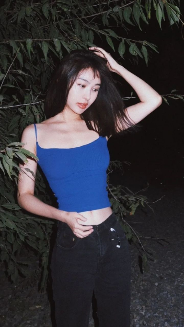 明星动态# #明星穿搭# #李菲儿