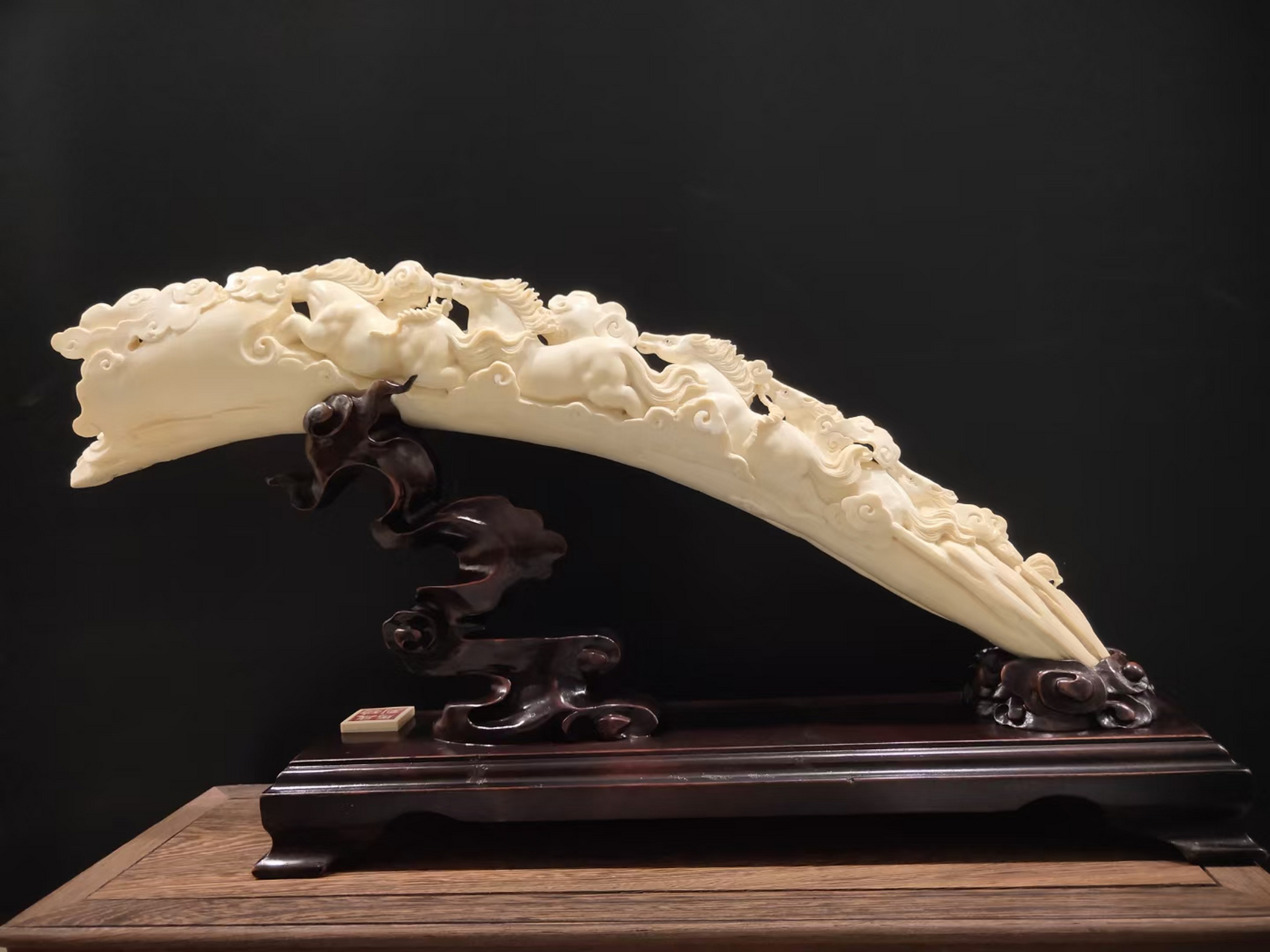 【马到成功】精品摆件,精选猛犸象牙顶级冰牙,手工雕刻造型立体,骏马