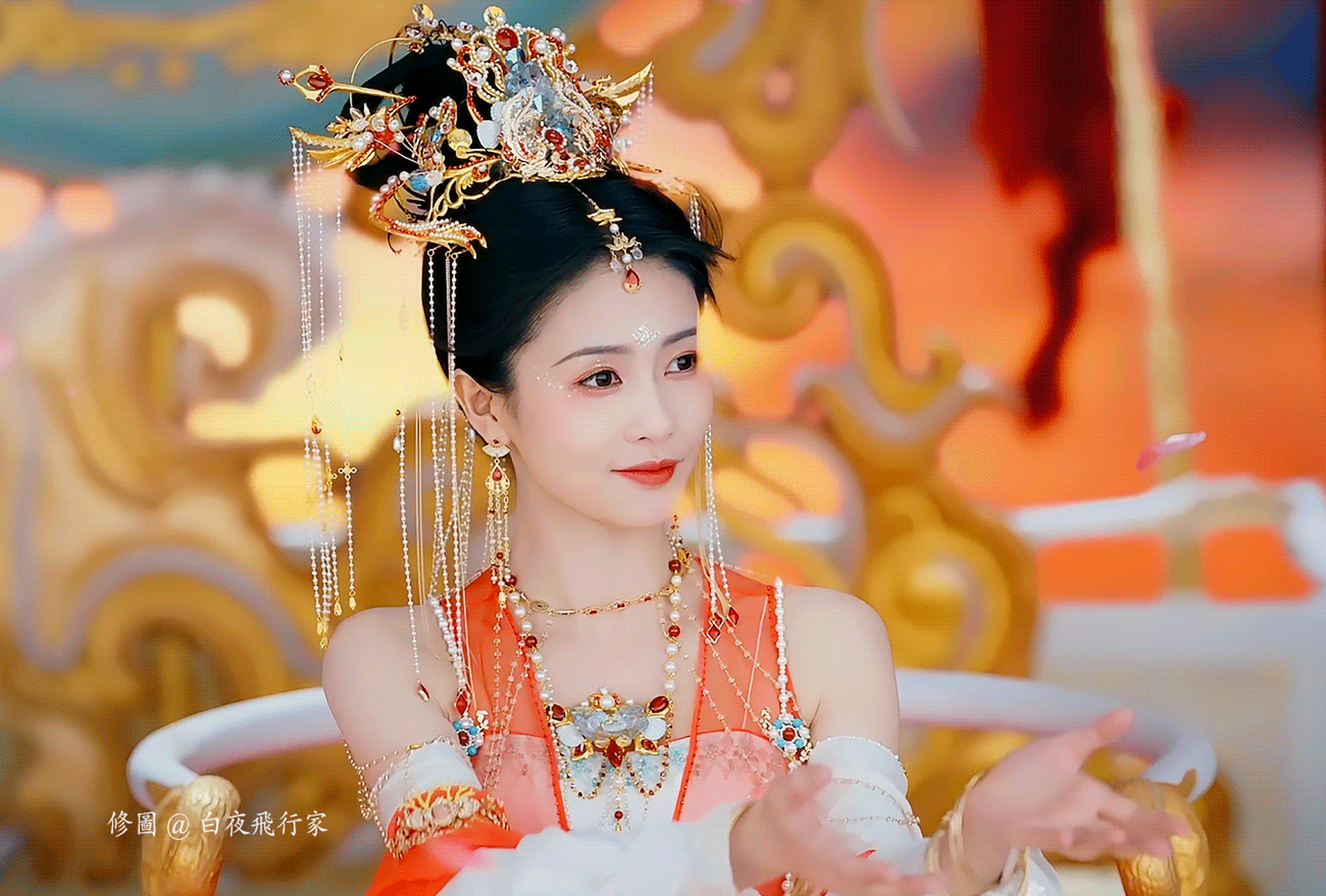 黎苏苏勇敢聪明善良又坚定,桑酒善良天真,看她大婚好怕以后的剧情会很