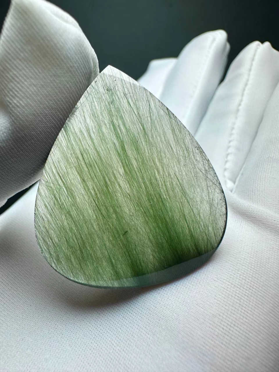 天然绿发晶猫眼吊坠 来自巴西老矿的顶级绿发,收藏价值高完美款独一无