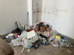 天津西青银湾国际广场,现实版的猪笼城寨