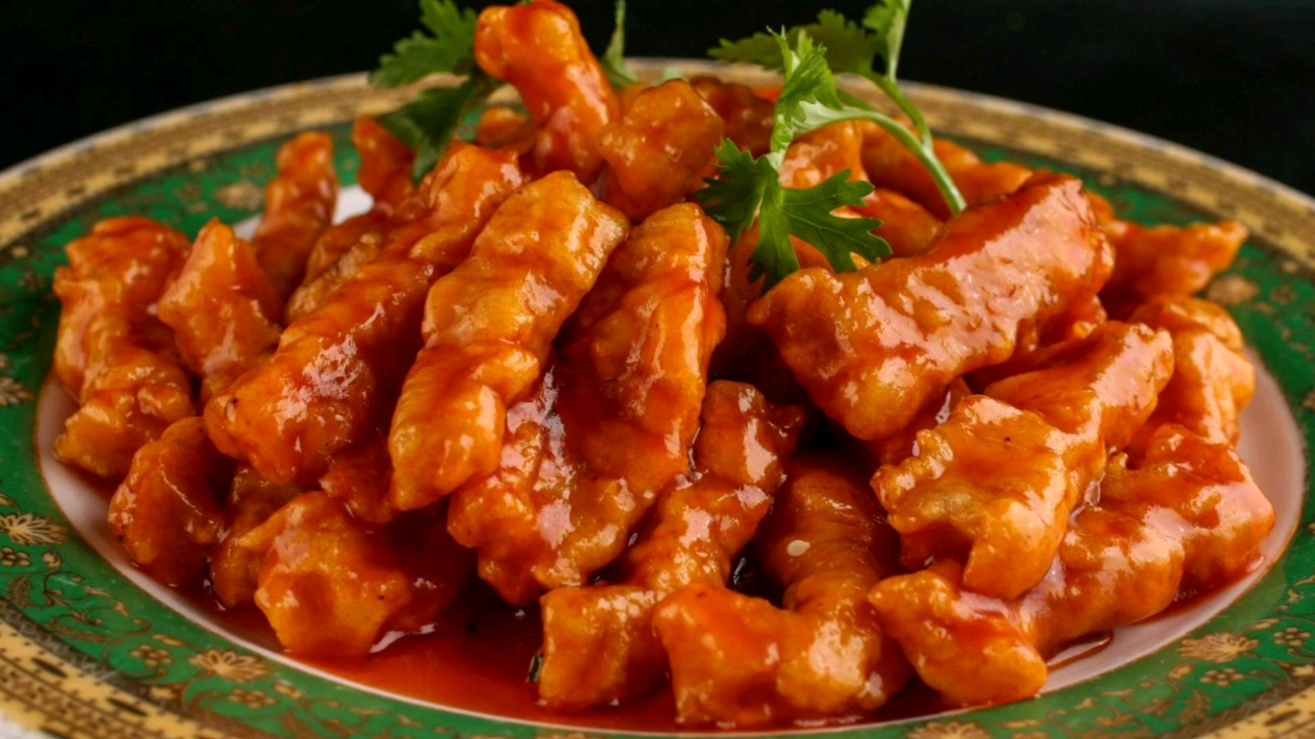 锅包肉正宗的做法,掌握2个窍门就可以,酸甜酥脆,缺点是太费米饭
