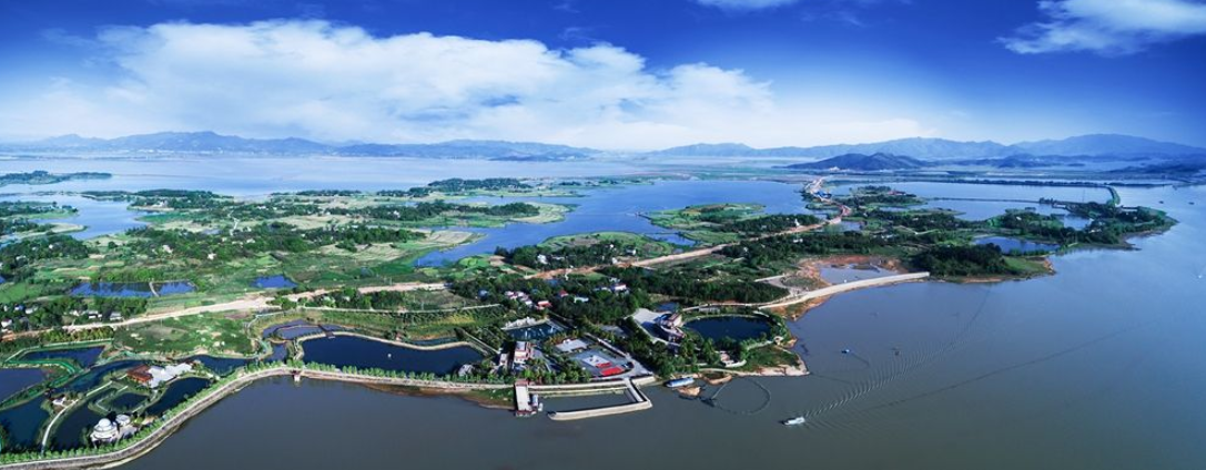 安徽省安庆市的桐城县,一座交通迅速发展的县城