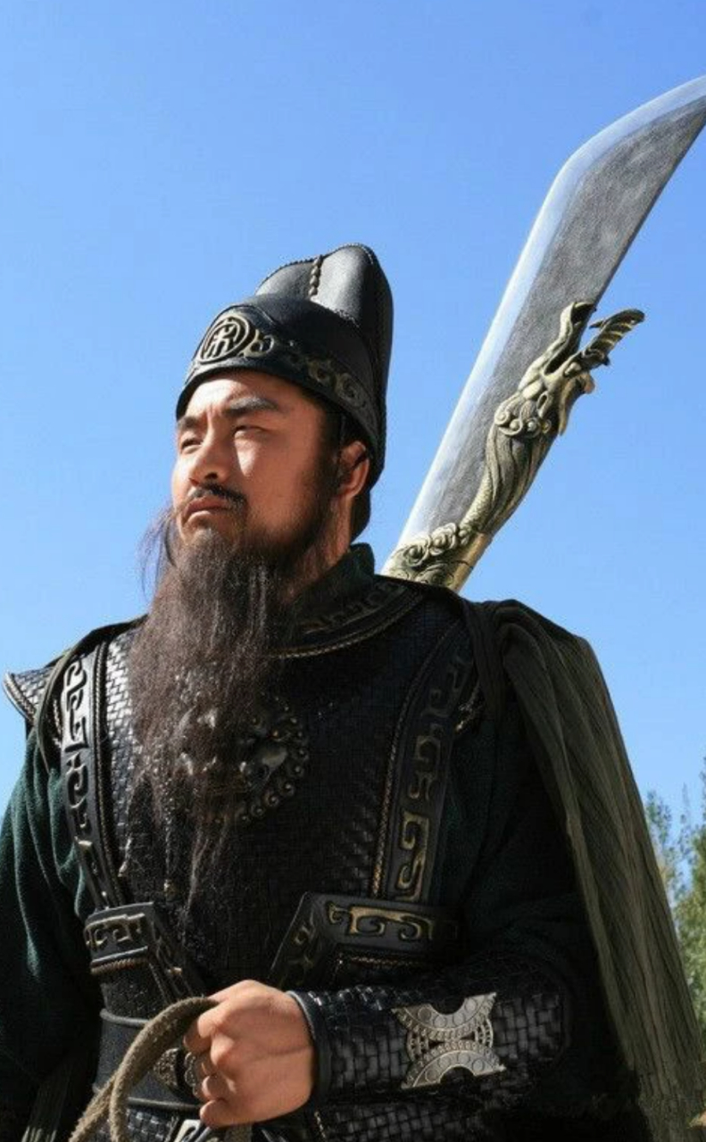 关胜和林冲二人,一个是关羽后人,一个是小张飞,很明显按照关羽张飞