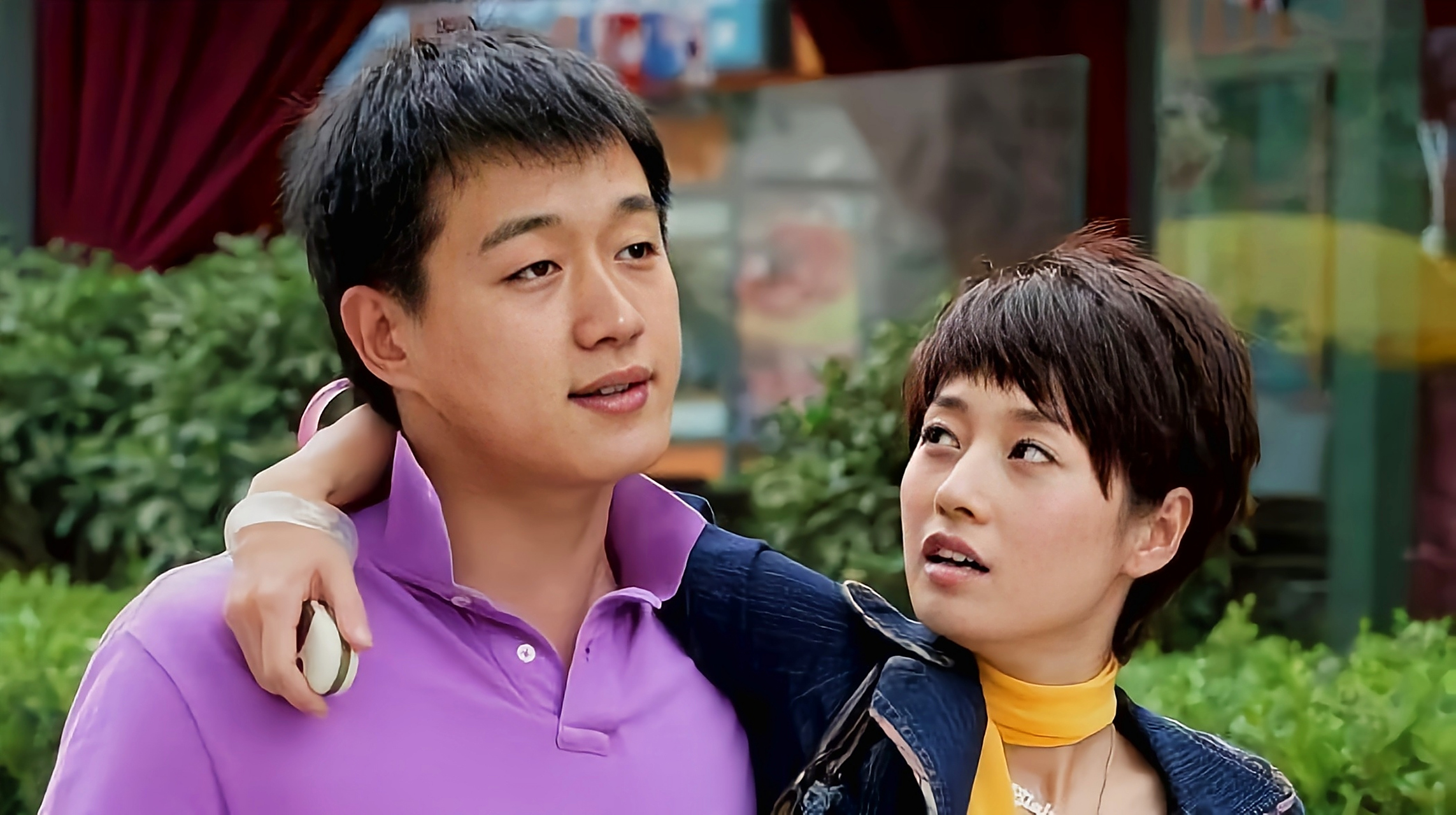 虽然只是剧照,但看了马伊琍的这个崇拜的眼神后,突然觉得他跟佟大为在