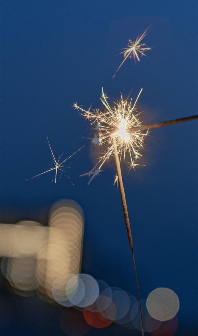 适合深夜发圈的走心句子,太适合发朋友圈了,句句深刻