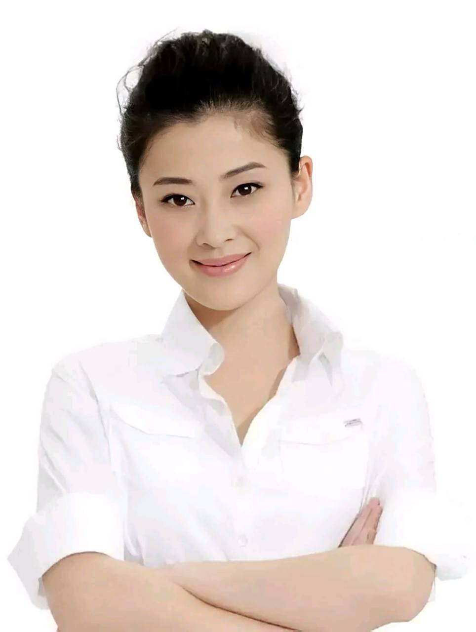 梅婷,1975年4月30日出生于江苏省南京市秦淮区,1996年考入中央戏剧