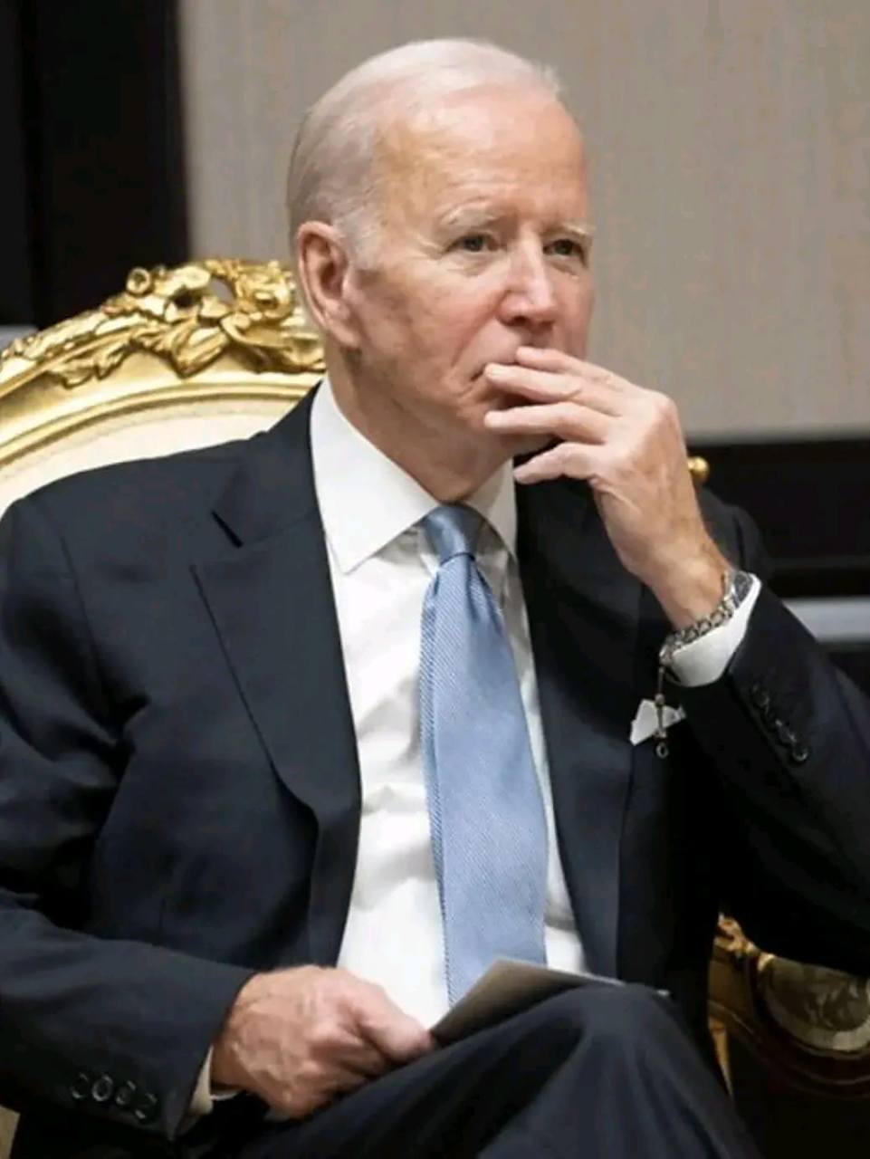 年轻时候的拜登和现在的拜登,岁月真是把杀猪刀啊!