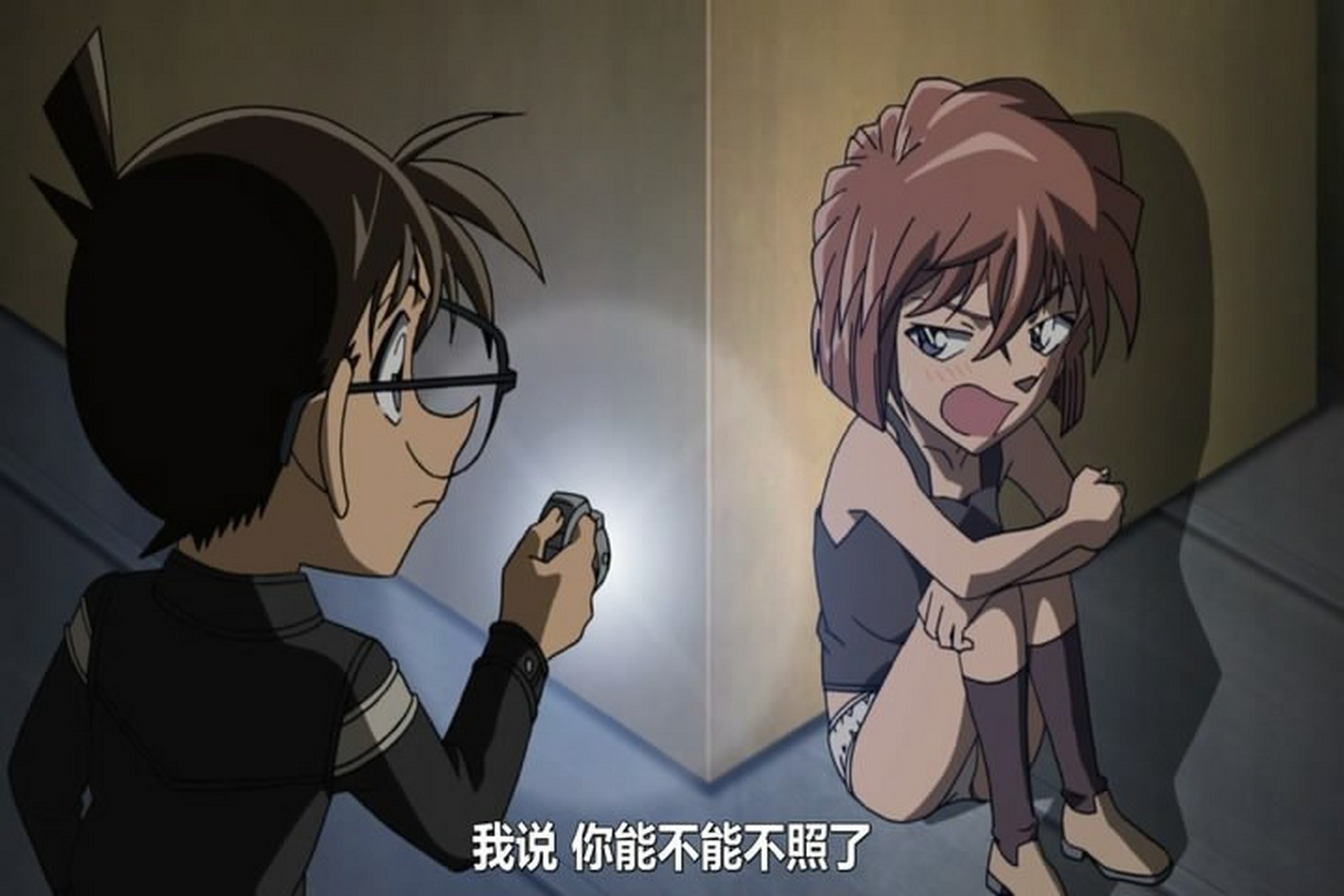 名侦探柯南最新剧情中,灰原哀给柯南人工呼吸后,又吻了小兰!