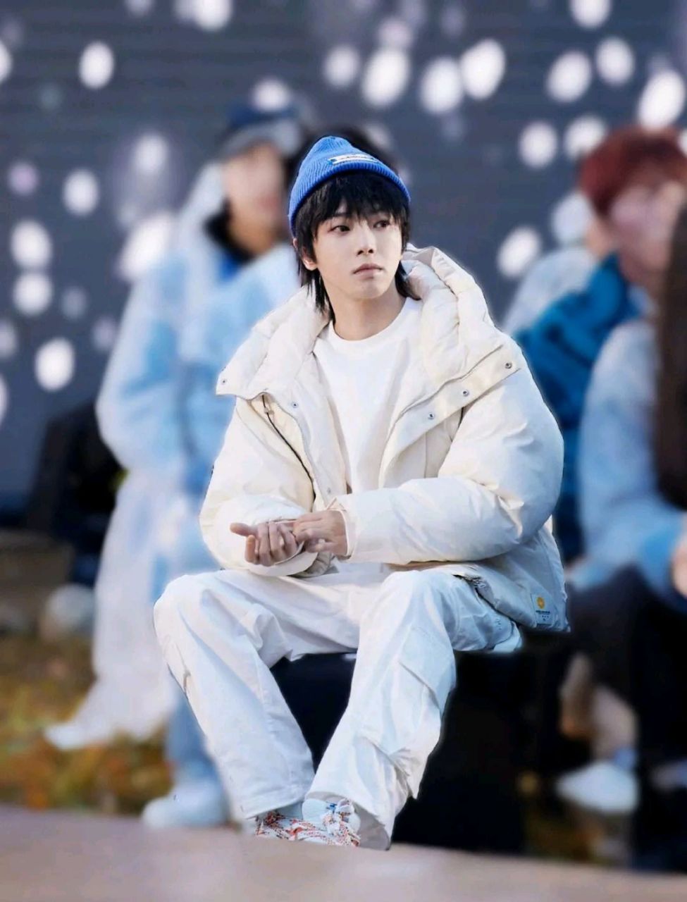 周深和华晨宇的演唱会票价引发了热议.