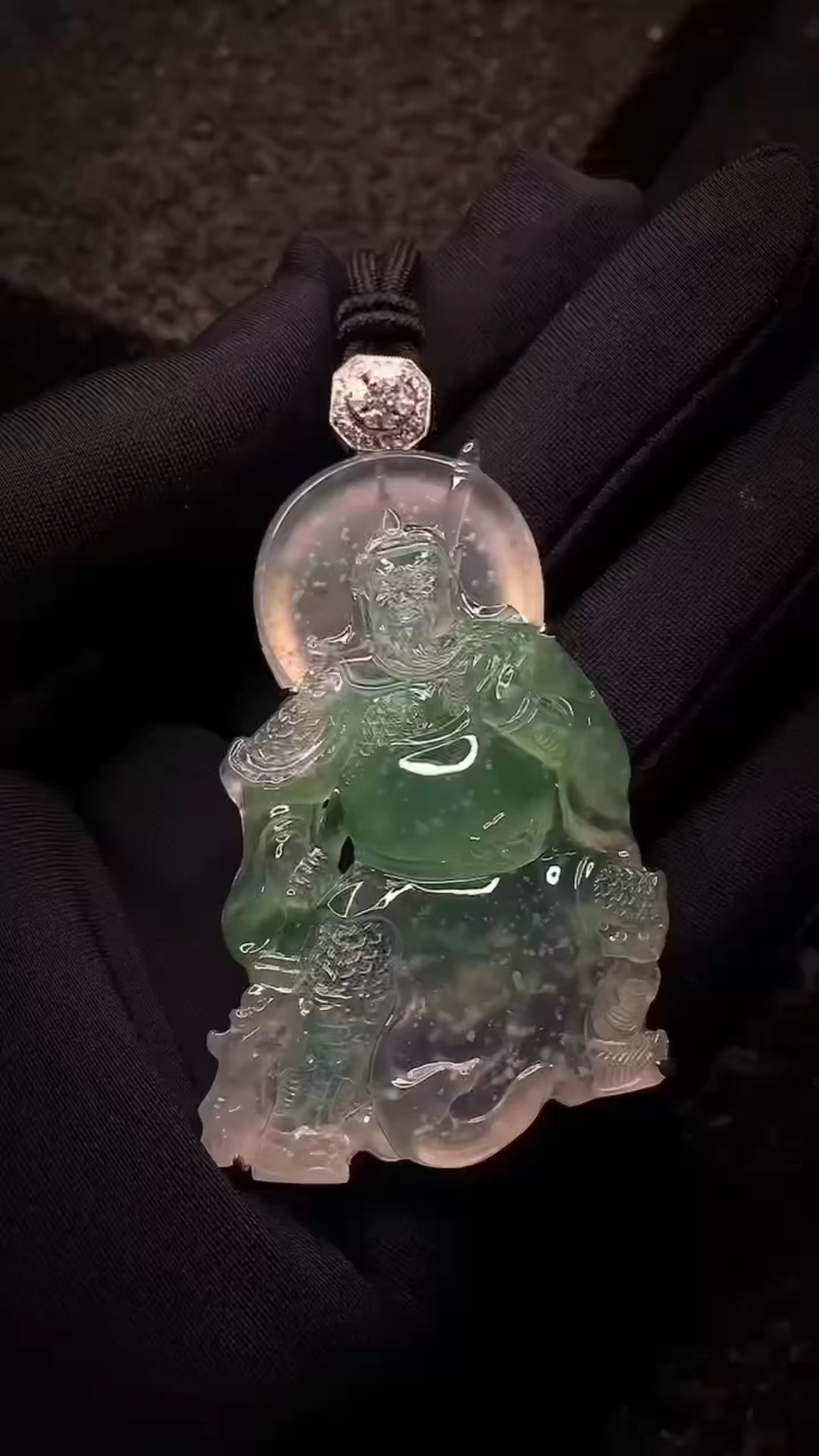 木那雪花棉翡翠关二爷武财神芙蓉绿挂件吊坠分享