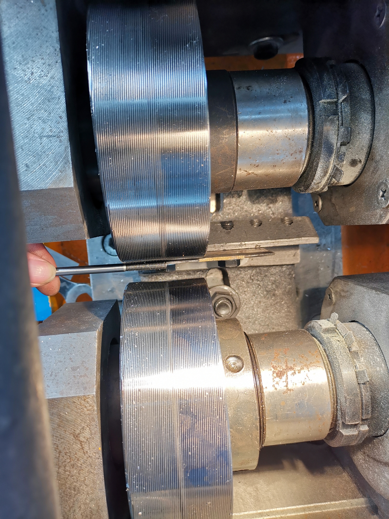 滚丝机标配滚丝轮滚花轮定制